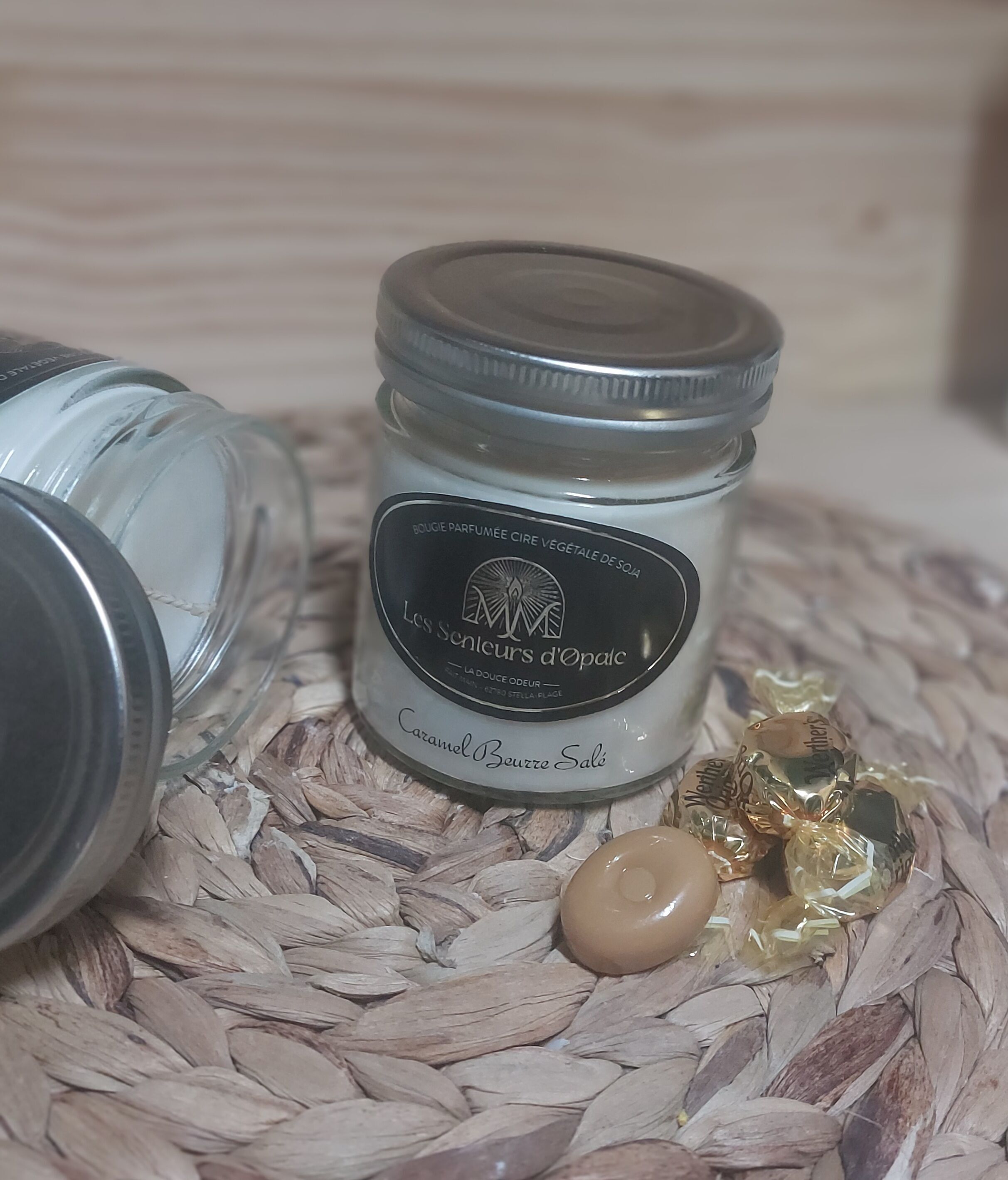 Scented candle made from vegetable soy wax - SALTED BUTTER CARAMEL (150g)