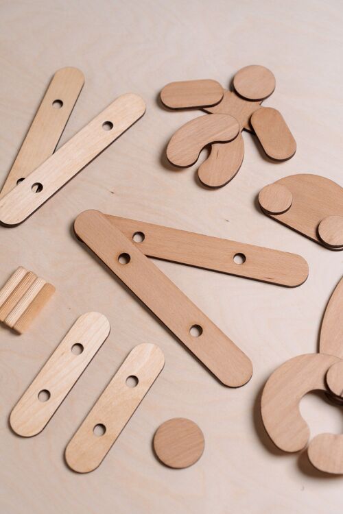 Magnetic wooden tiles 26 pcs- Kids toys