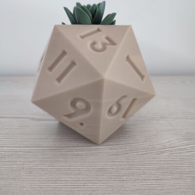 D20 gamer dice shaped flowerpot - Home and garden decoration