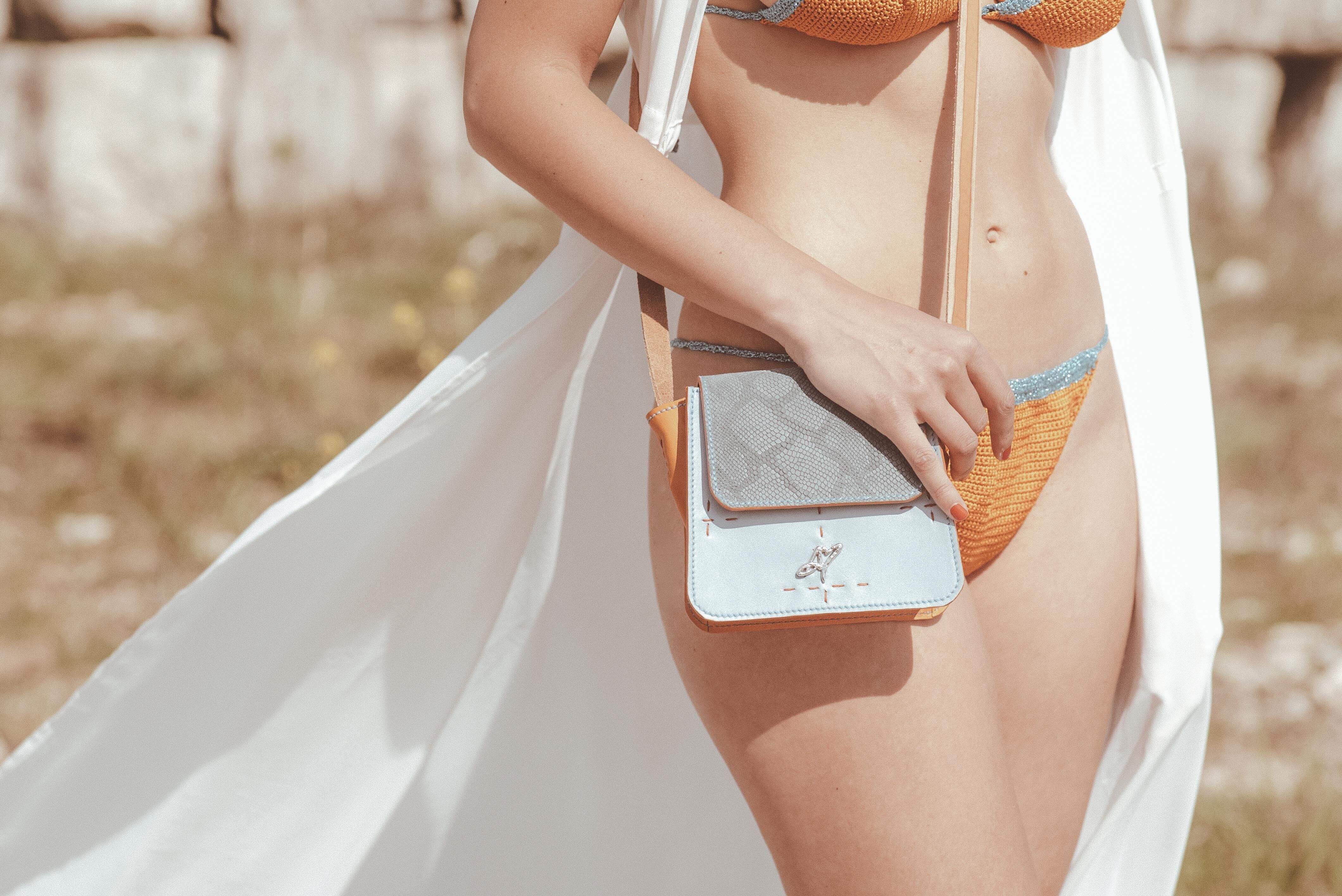 MINI LEI, genuine leather shoulder bag, made and sewn by hand in Italy