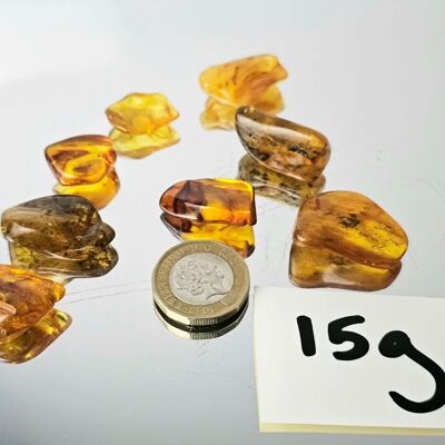 Cristalli di ambra naturale