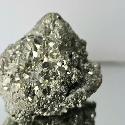 Grand cristal de pyrite péruvien