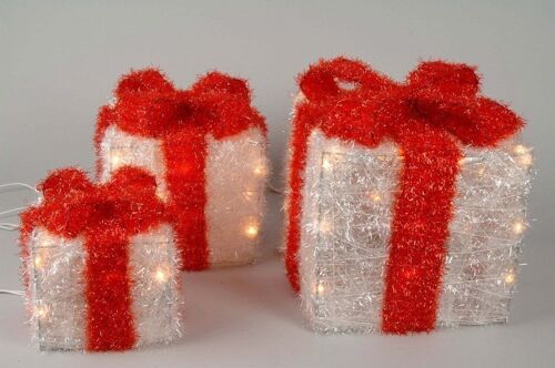 Sisal Gift Boxes with Pre-Lit Warm White lights and Ribbon in Red