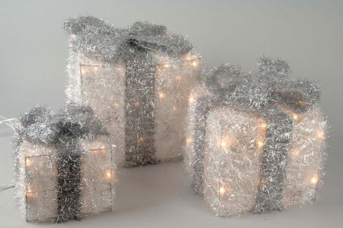 Sisal Gift Boxes with Pre-Lit Warm White lights and Ribbon in Silver