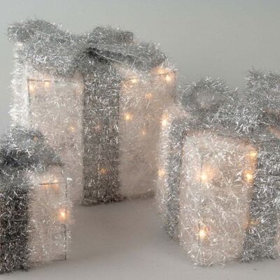 Cajas de regalo de sisal con luces blancas cálidas preiluminadas y cinta en plata