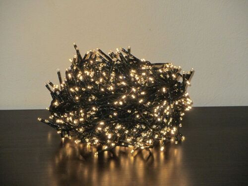 2000 Ultra-Bright Warm White LED Outdoor Fairy String Twinkle Compact Lights (green cable)