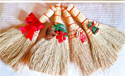 Scopa scopino multiuso WerdeWorld decoro Natale camino