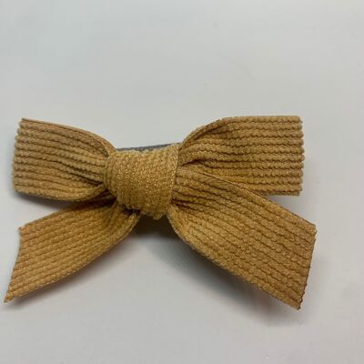 Corduroy bow-shaped barrette