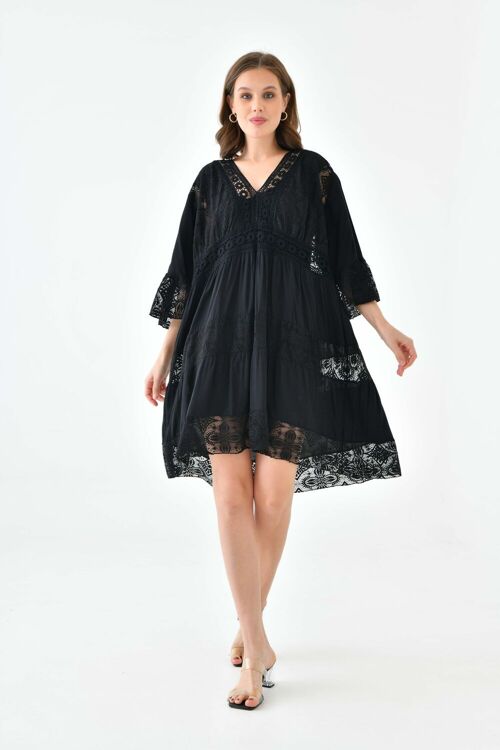 Oversized 3/4 Sleeves Lace Detailed V Neck Mini Dress