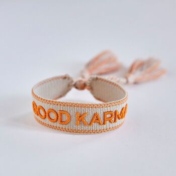 Bracelet de déclaration de bon karma 2