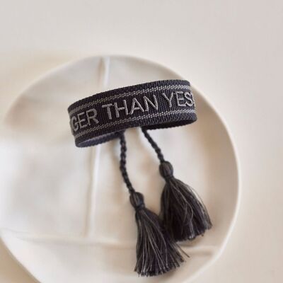 Stronger than yesterday Statement Armband