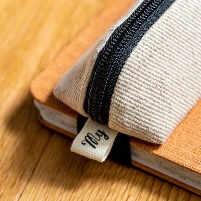 The elasticated hemp and cotton pencil case