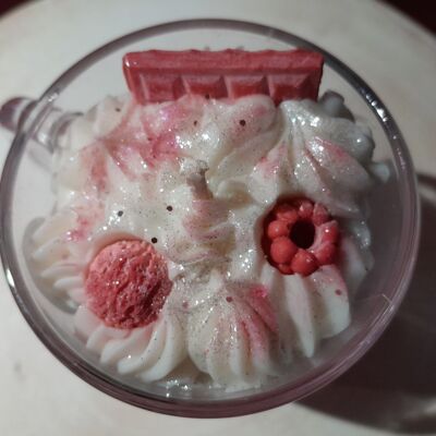 Tasse gourmande parfumée à la framboise ~180g