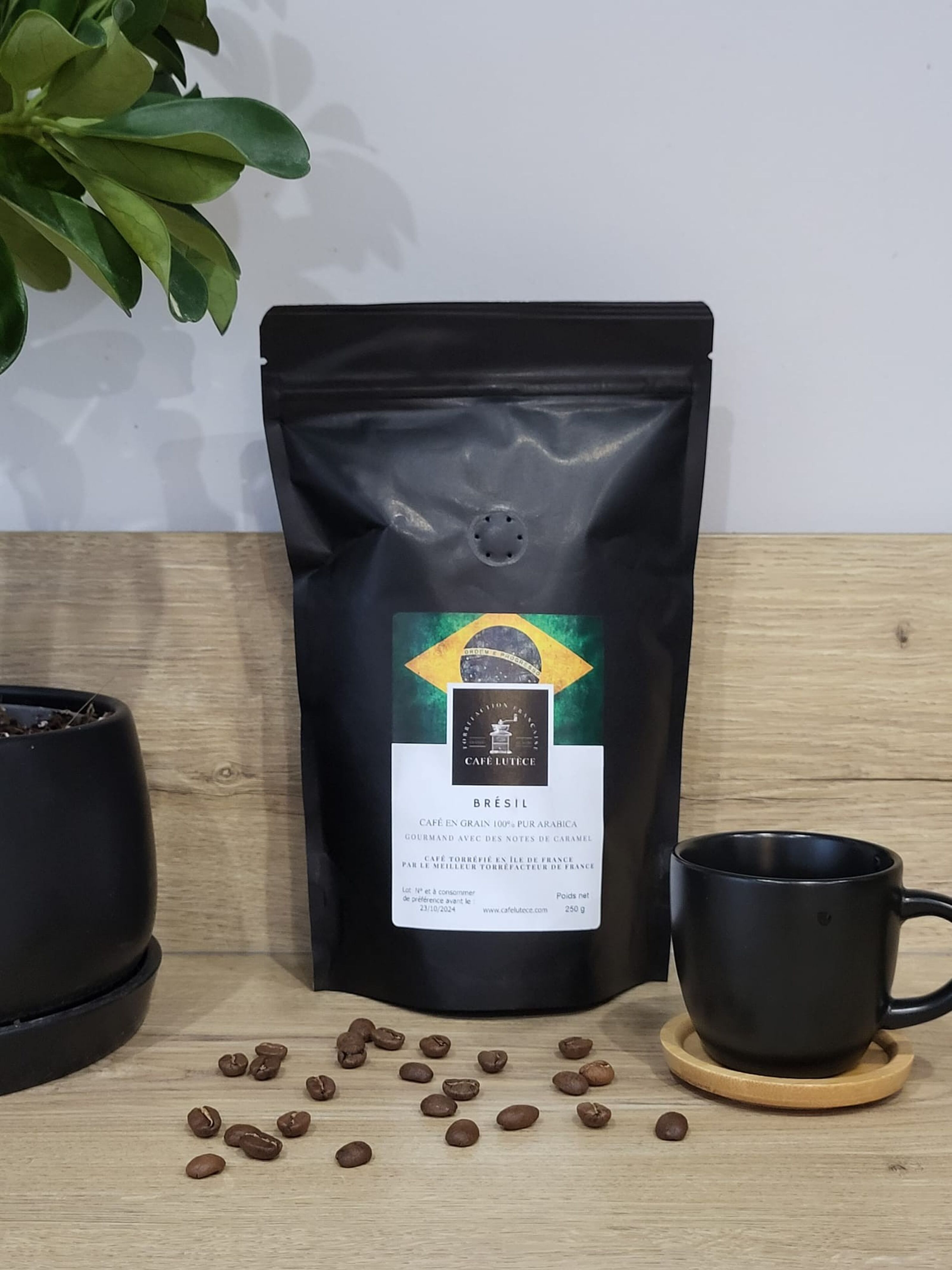 Starbucks® Espresso Roast Dark Roast Café en grains torréfié (200g