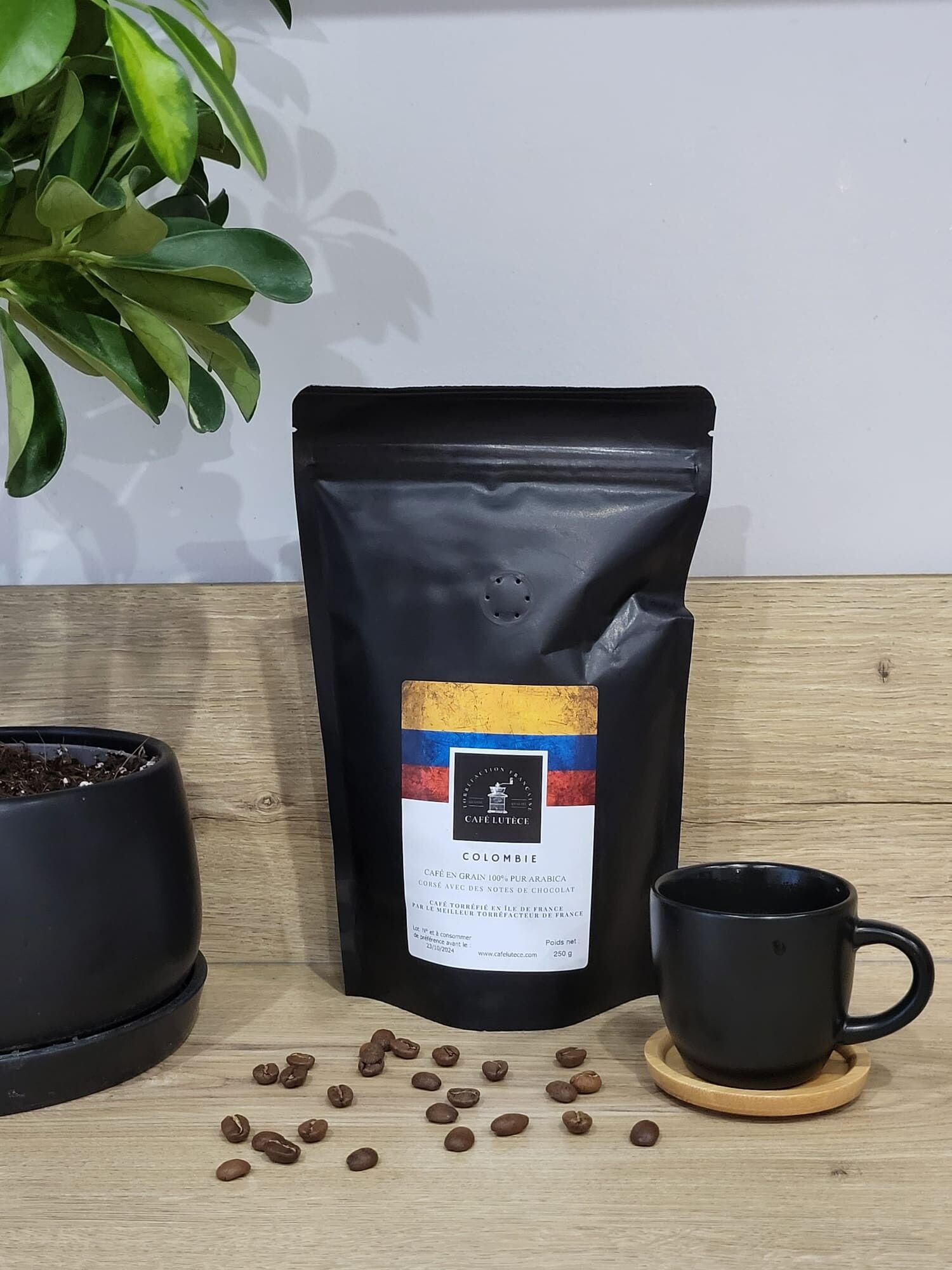 Buy wholesale Coffee Beans Colombia 250g Fullbodied and Chocolatey