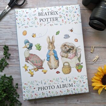 Album photo portrait du monde de Beatrix Potter dans une boîte 2