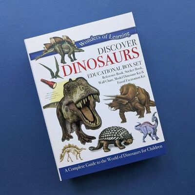 Wonders of Learning Box Set - Discover Dinosaurs Book