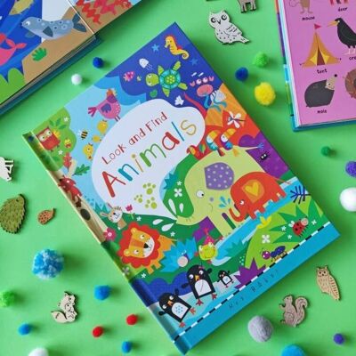 Look and Find Animals Book