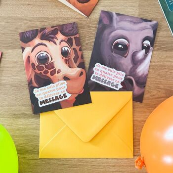 Kit 8 cartes d’invitation anniversaire enfant + enveloppes + faux-timbres - SAVANE 4
