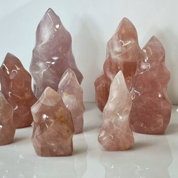 Flammes de cristal de quartz rose 4