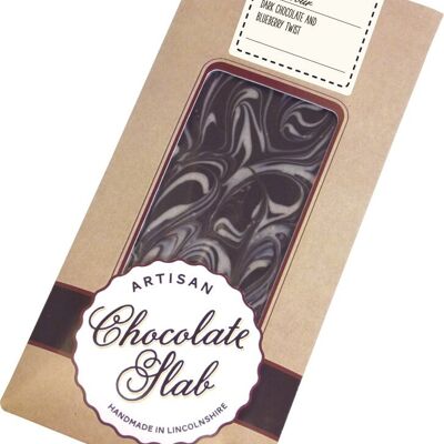 Artisan-Riegel aus dunkler Schokolade mit einem Heidelbeer-Touch