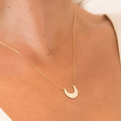 Women's gift idea - Mother's Day - Mom jewelry - Moon necklace - Personalized jewelry