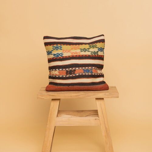 Turkish Cushion Veysel - Upcycled from vintage rugs, 40x40cm, wool
