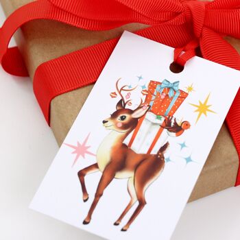 Pack d’étiquettes cadeaux de renne rétro de huit | Emballage cadeau de Noël | Balises de Noël 1