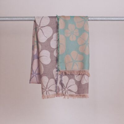 ÉCHARPE - SHAWLS – SCARF with floral pattern in lilac-turquoise
