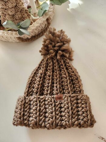 Bonnet en grosse maille . Bonnet à pompon 5