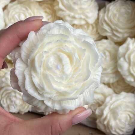 Scented decorative candle - Flower candle - peony - Gift candle - Florist candle