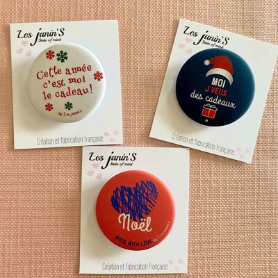 3 pin badges 45mm fun and colorful Christmas messages