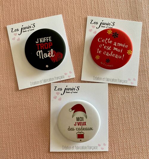 3 Badges épingles 45mm messages "Noël"  Funs et colorés