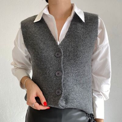 Knitted vest with DARK GRAY buttons - MUSAR
