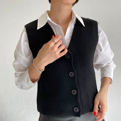 Knitted vest with BLACK buttons - MUSAR