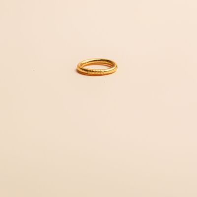 Kumali-Ring aus hellem Gold