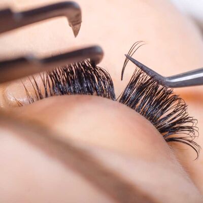 Eyelash Extensions Ø 0.07 for Creation of Bouquets, Fans, Volume