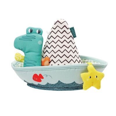 Bathing boat with finger puppet