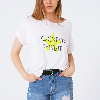 T-shirt con scollo a barchetta, vestibilità rilassata, logo fluorescente good vibe