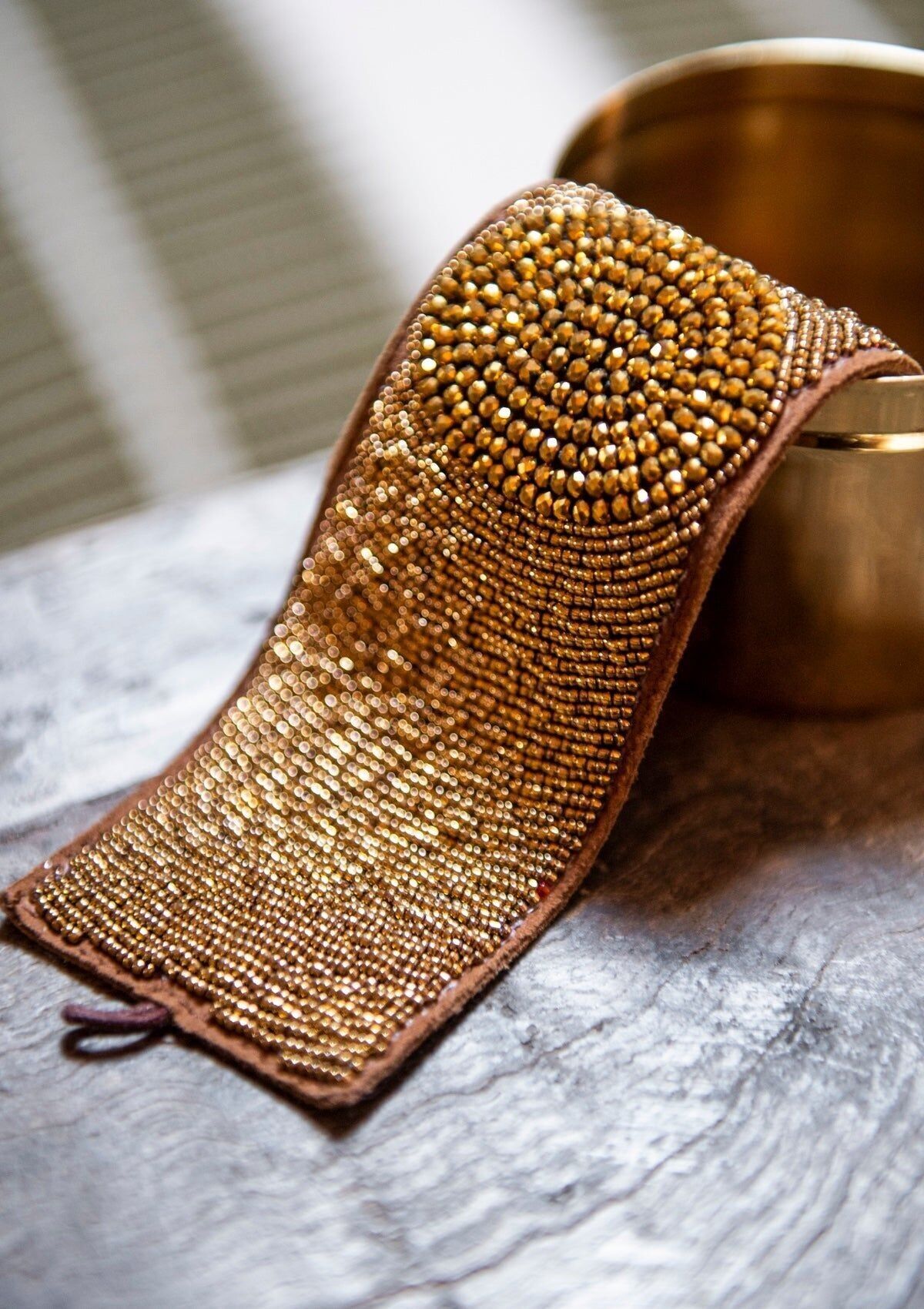 Aari Antikgold-Manschette