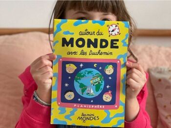 Affiche tour du monde pliée planisphère enfant - Les Mini Mondes 4