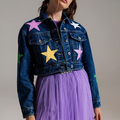 veste en jean crop avec étoiles multicolores