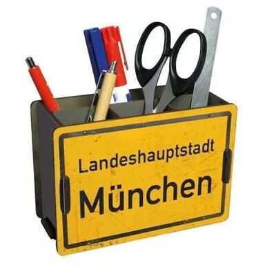 Pen box Munich town sign made of wood | innovative plug-in system