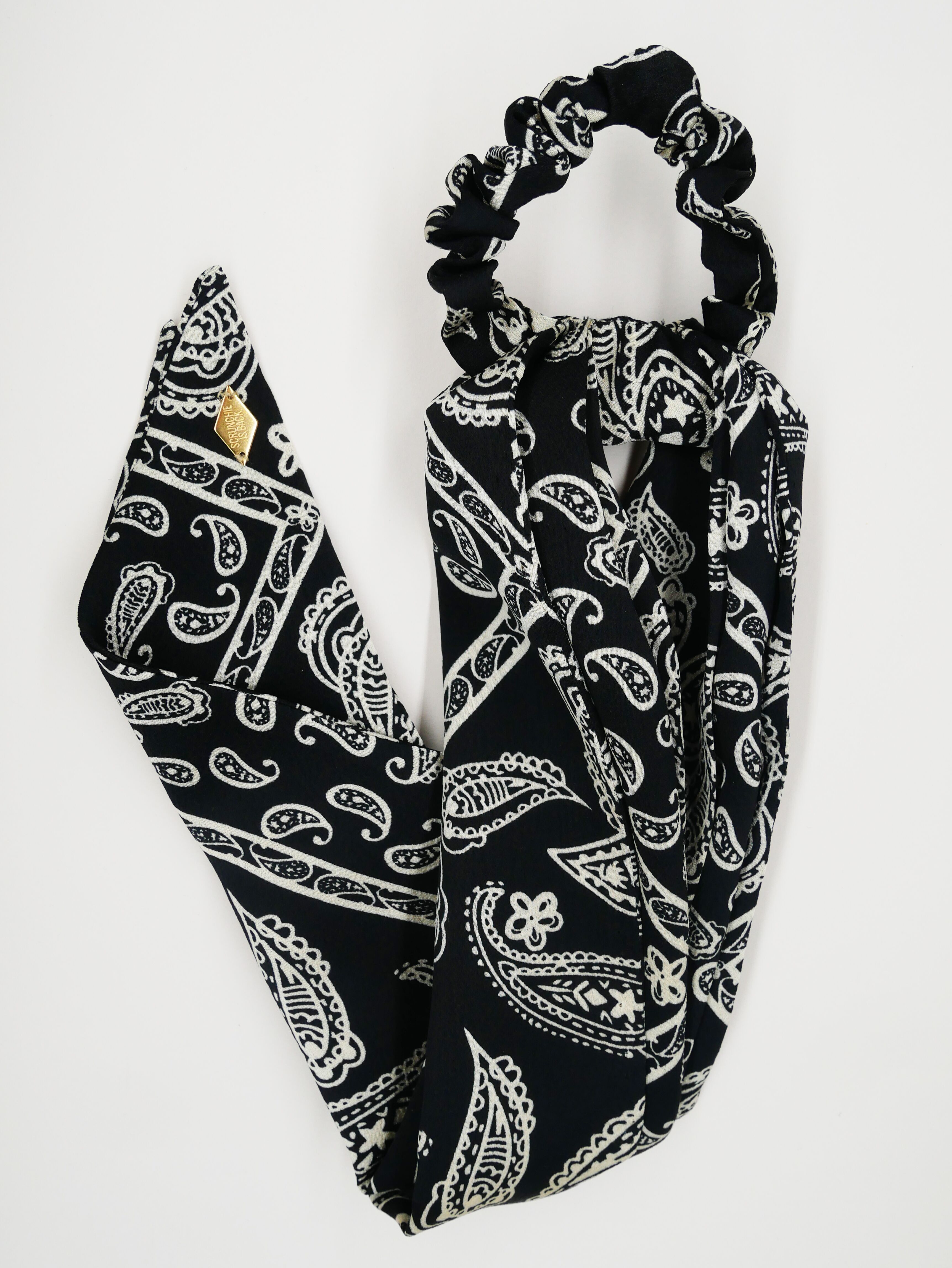 Sciarpa stampata nera - Paisley