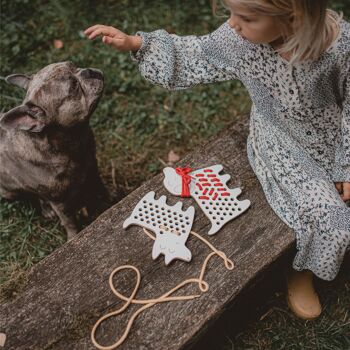 Jouet de laçage en bois Charlie le Chien, Montessori, jouet éducatif 7