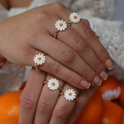 BAGUE • CALANQUE •