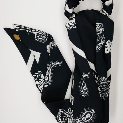 Schwarzer Schal mit Schal-Print – Nadine