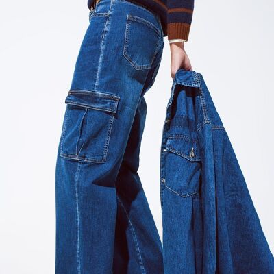 Jeans im Cargo-Stil mit geradem Bein in mittlerer Waschung