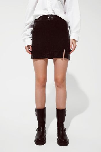 Mini-jupe courte à paillettes et fente en noir 1