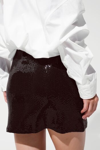 Mini-jupe courte à paillettes et fente en noir 5